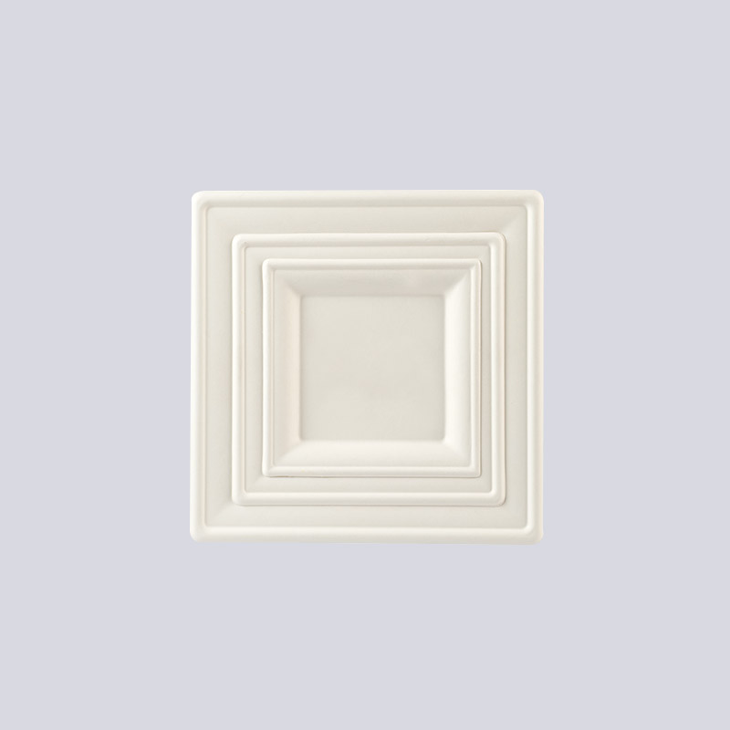 Geformte Faserplatte und Tassenablage